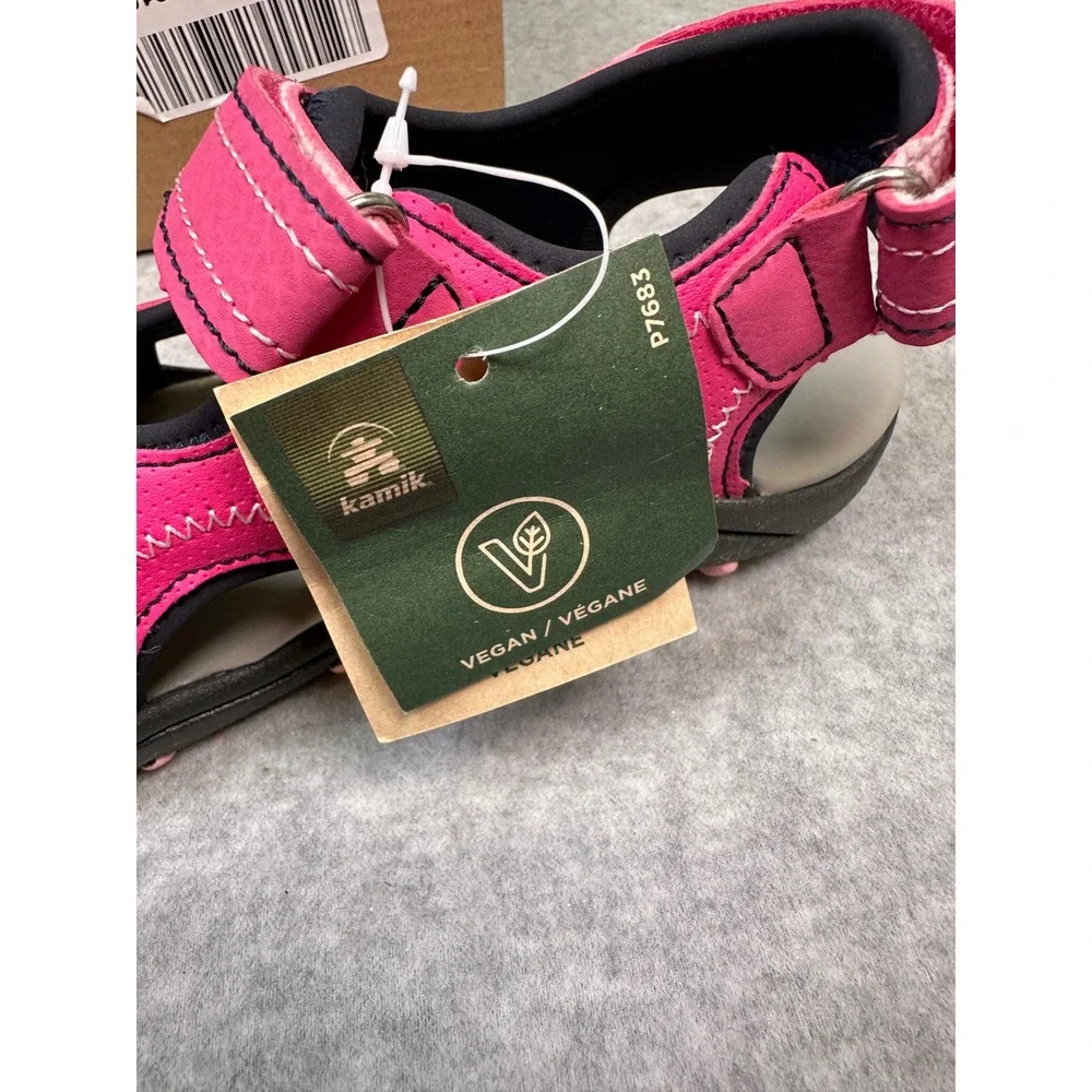 Kamik SeaTurtle2 Pink Closed Toe Sandals Girls Size 4 Water Friendly Vegan Shoes
